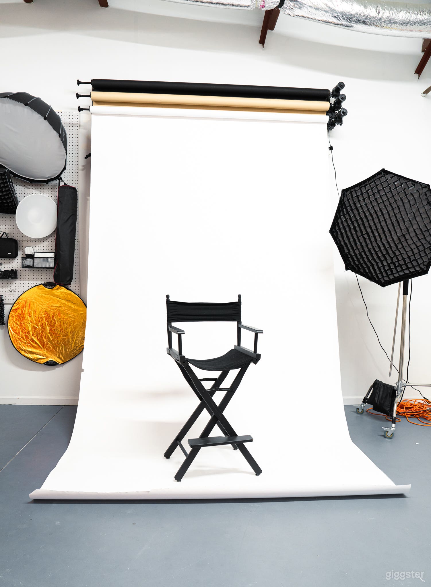 Modern Industrial Studio with Garage Access Photo 1