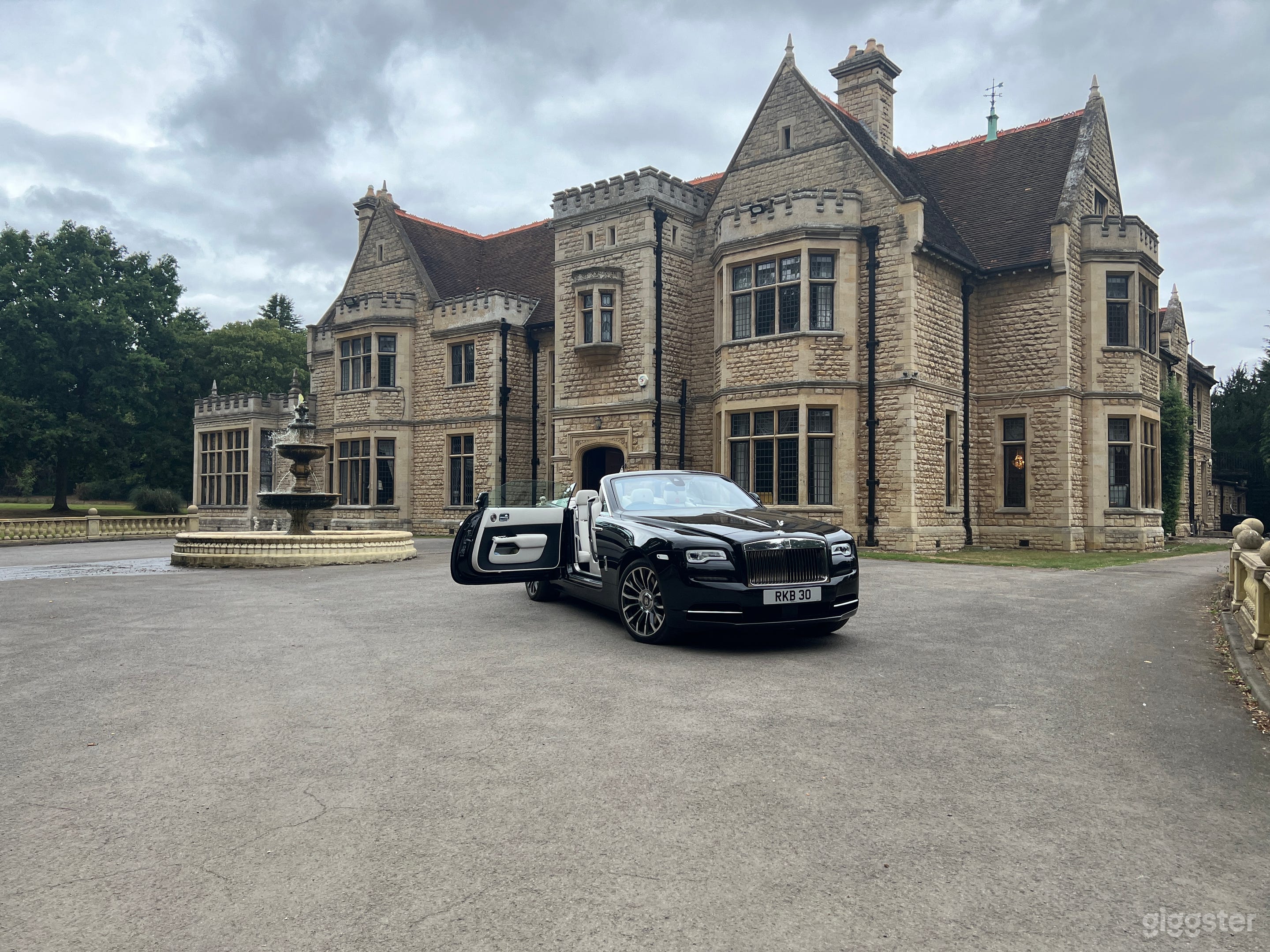 Historical Mansion House Photo 3