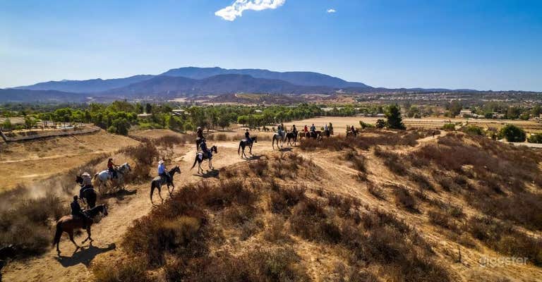  Extravagant Ranch Exteriors 