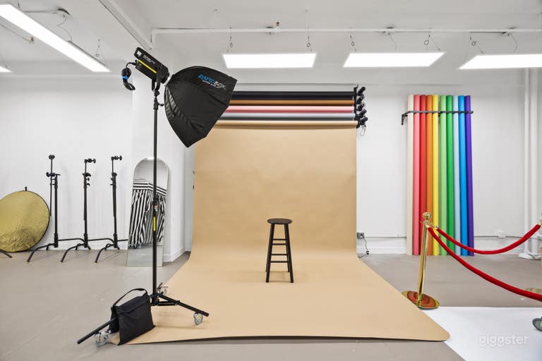  1525: Affordable Natural Light Studio w Cyc Wall 