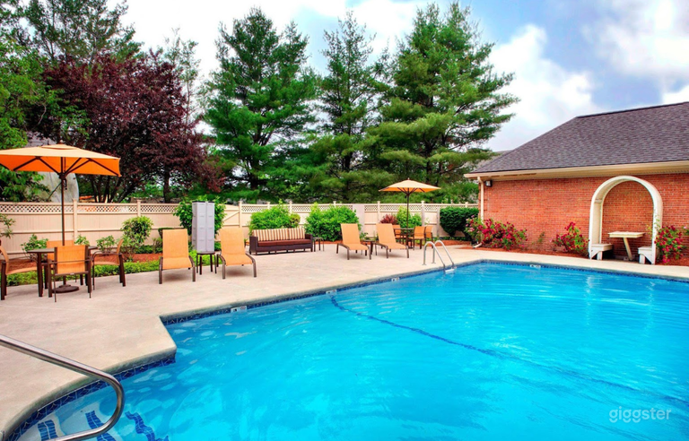  Hotel OUTDOOR POOL Venue 