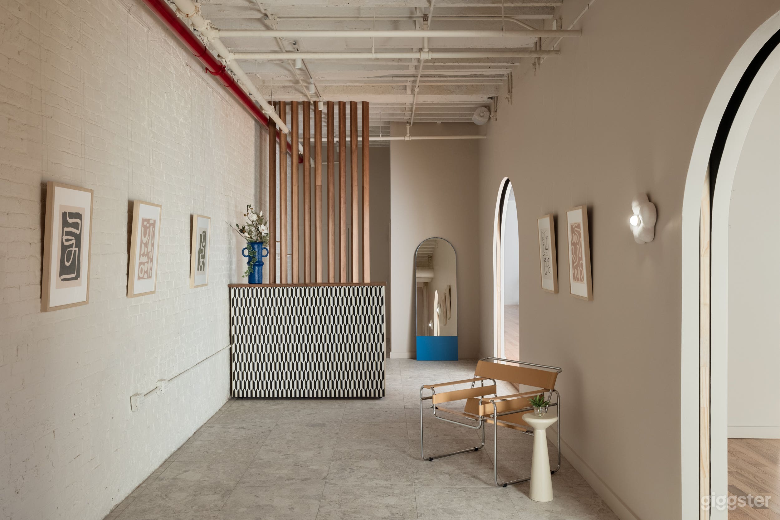 Main Hall in Former Foundry Photo 4