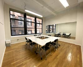  Cre8ive 2-2: Flexible Chelsea Space 