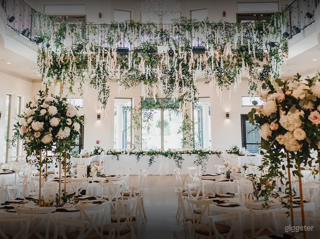 The Grand Ballroom  Photo 3