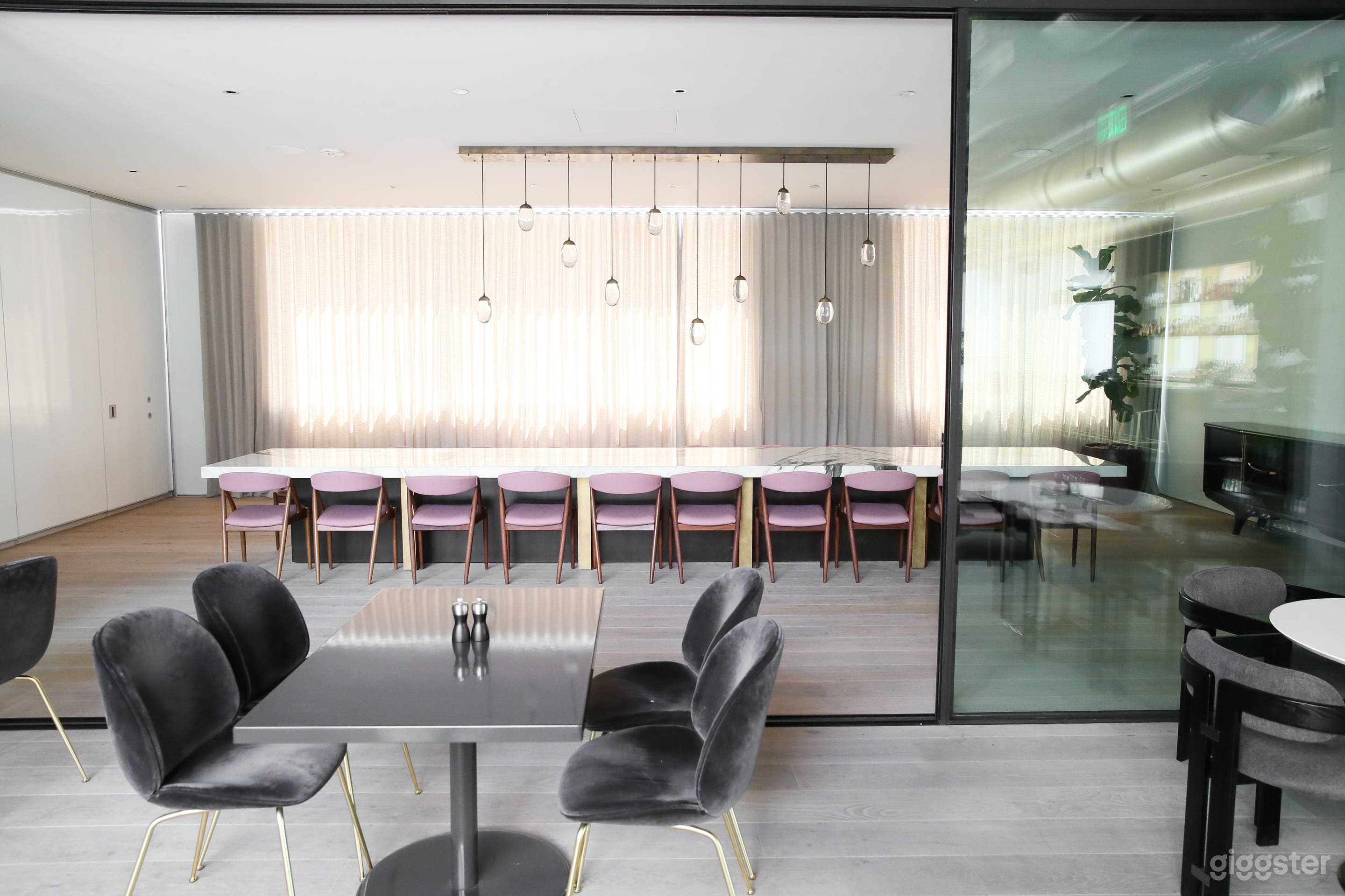 Luxury Private Meeting Spaces in Beverly Hills Photo 4