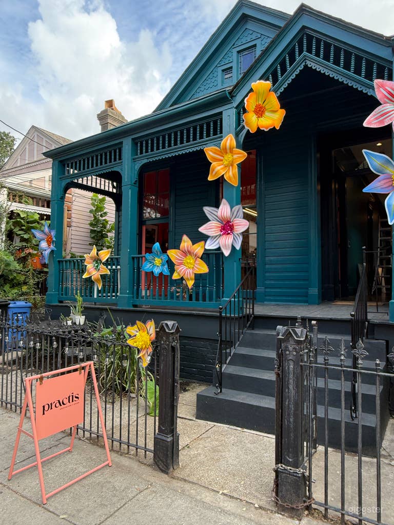  Architectural Studio in a Historic Shotgun House 