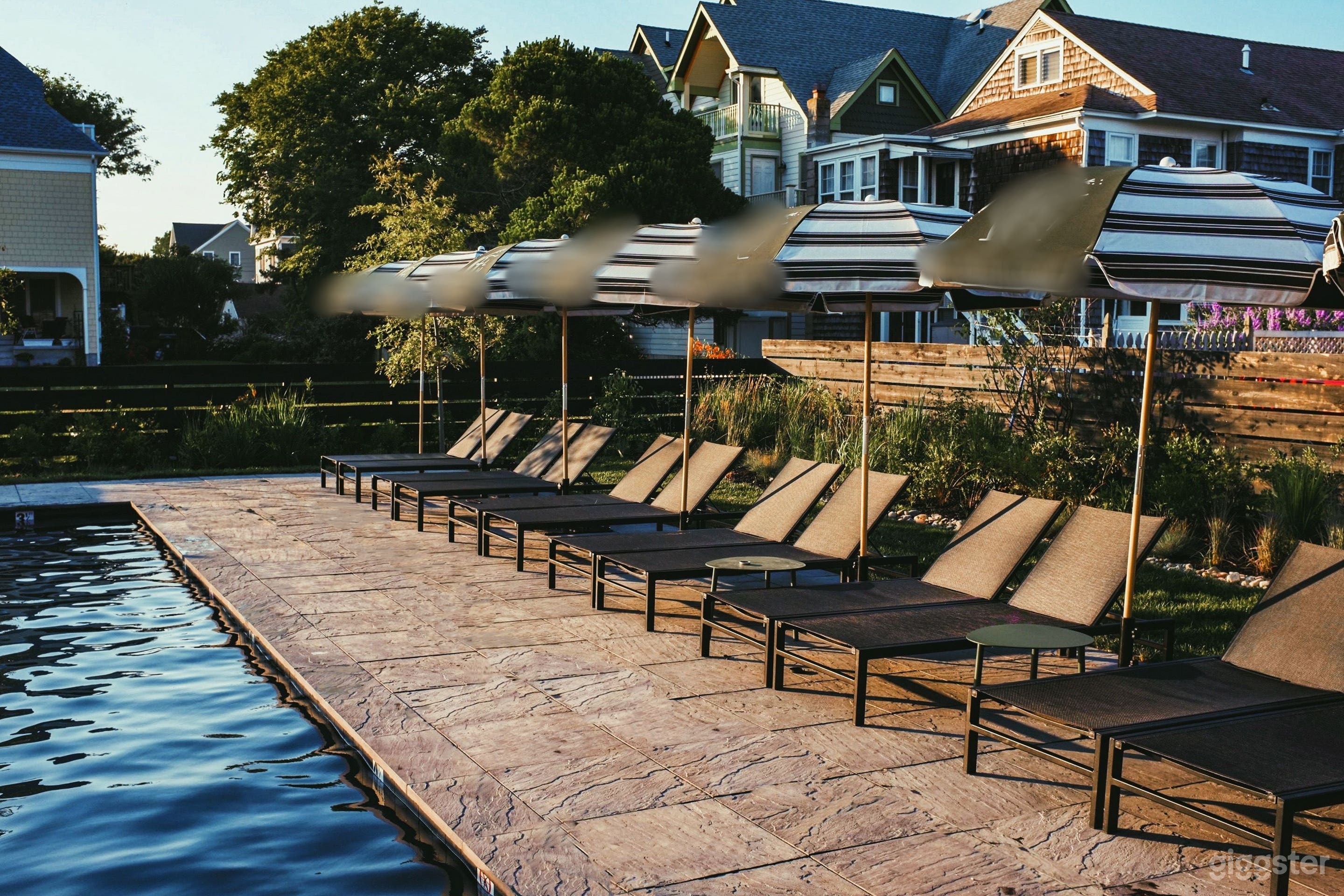 Benjo - 2nd Floor Studio Loft Apartment Photo 4