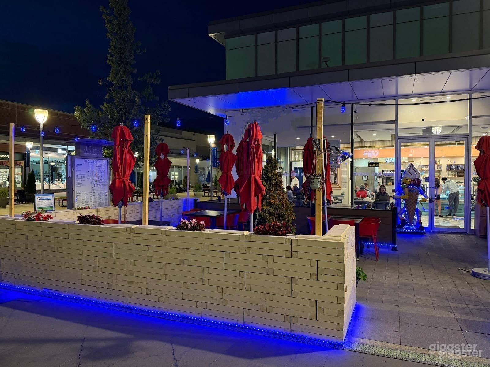 Modern Turkish Restaurant and Patio Photo 2
