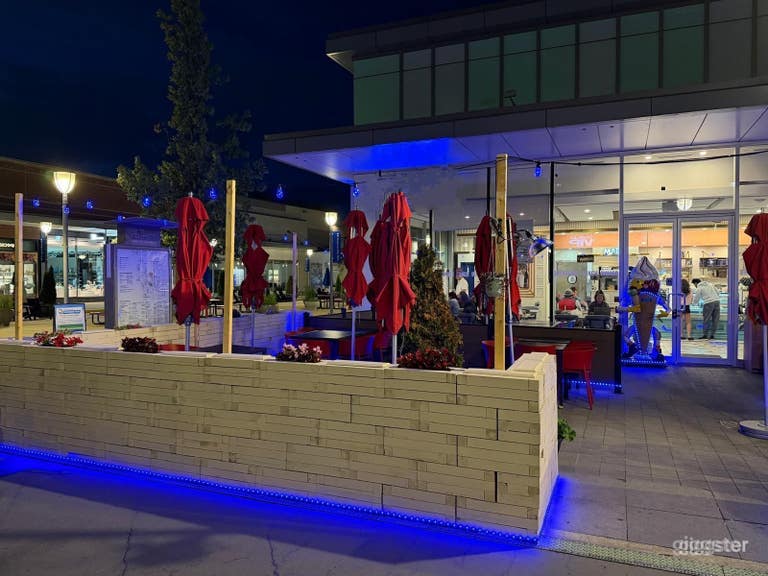  Modern Turkish Restaurant and Patio 