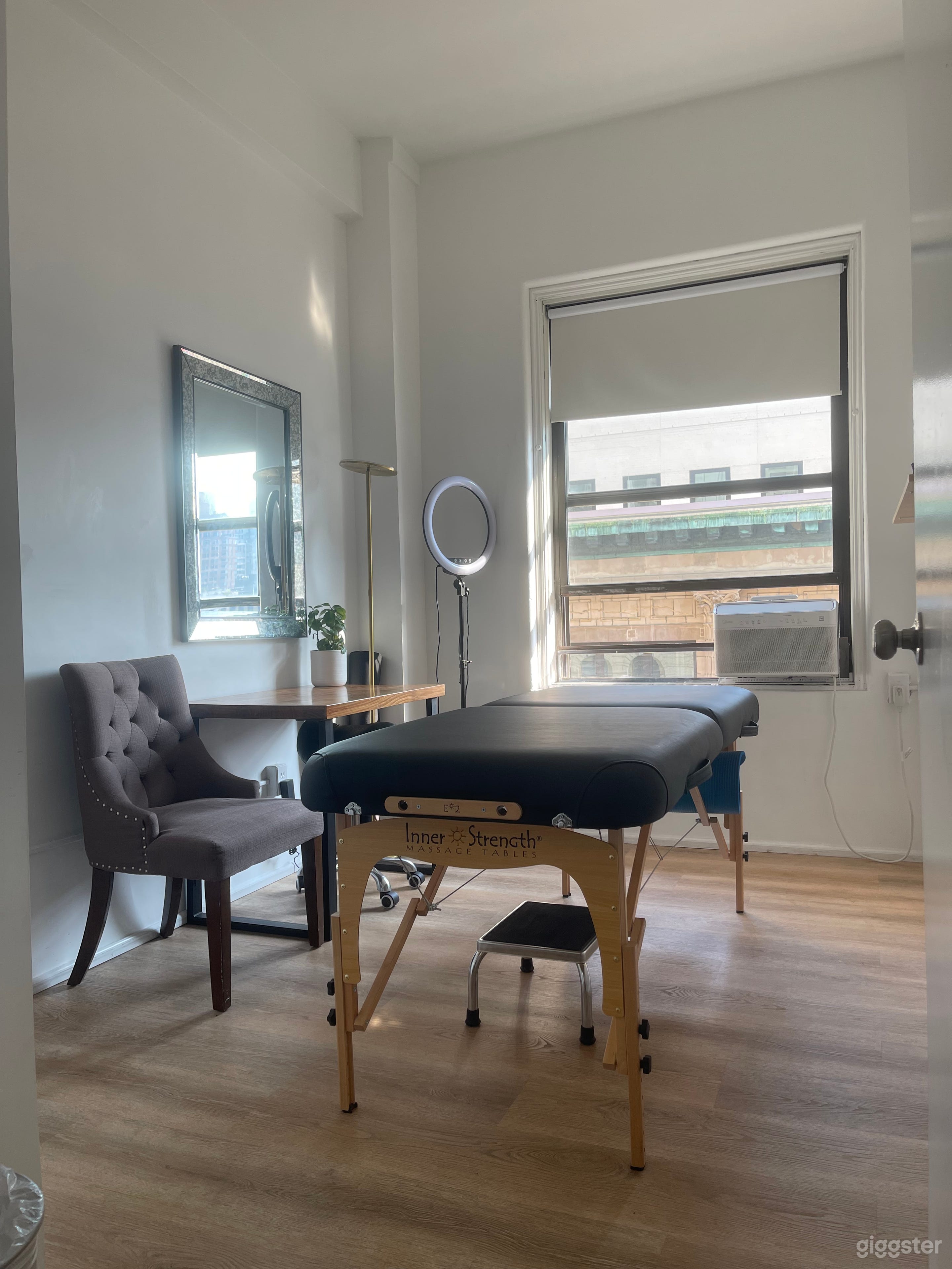 office /health spa; amazing Manhattan  view Photo 4