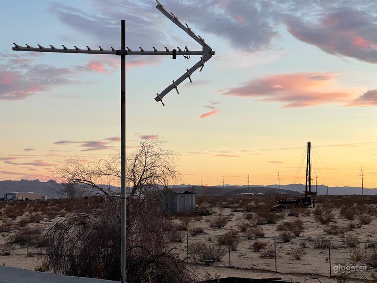  Rustic Sun Aged Desert Property 