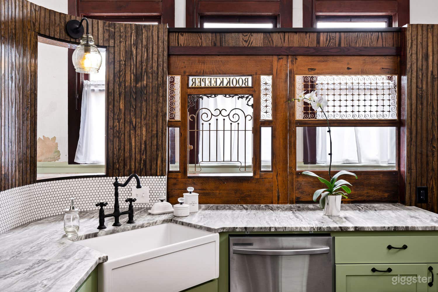 Historic Bank with ORIGINAL features! Photo 3