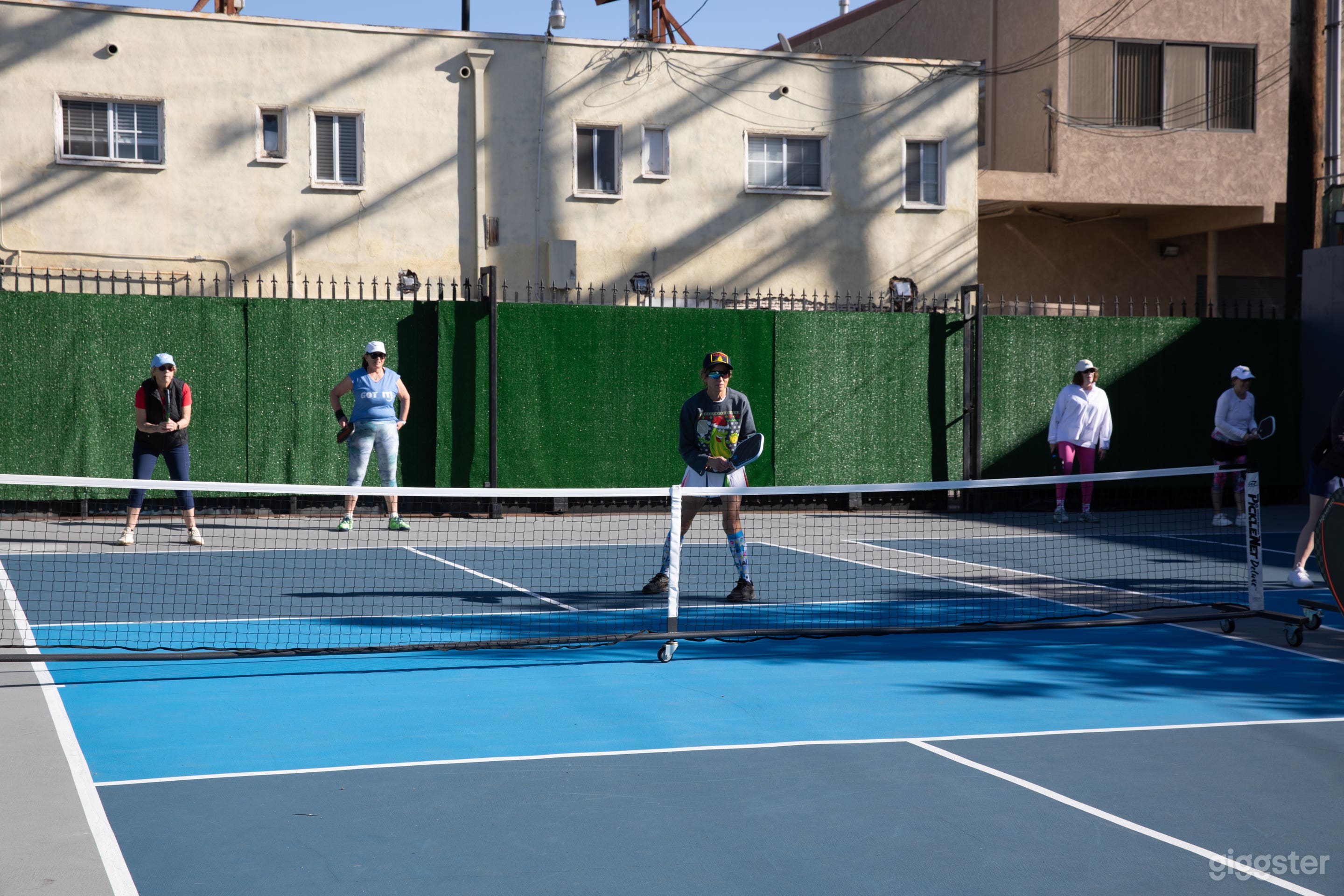 2 private outdoor pickleball courts