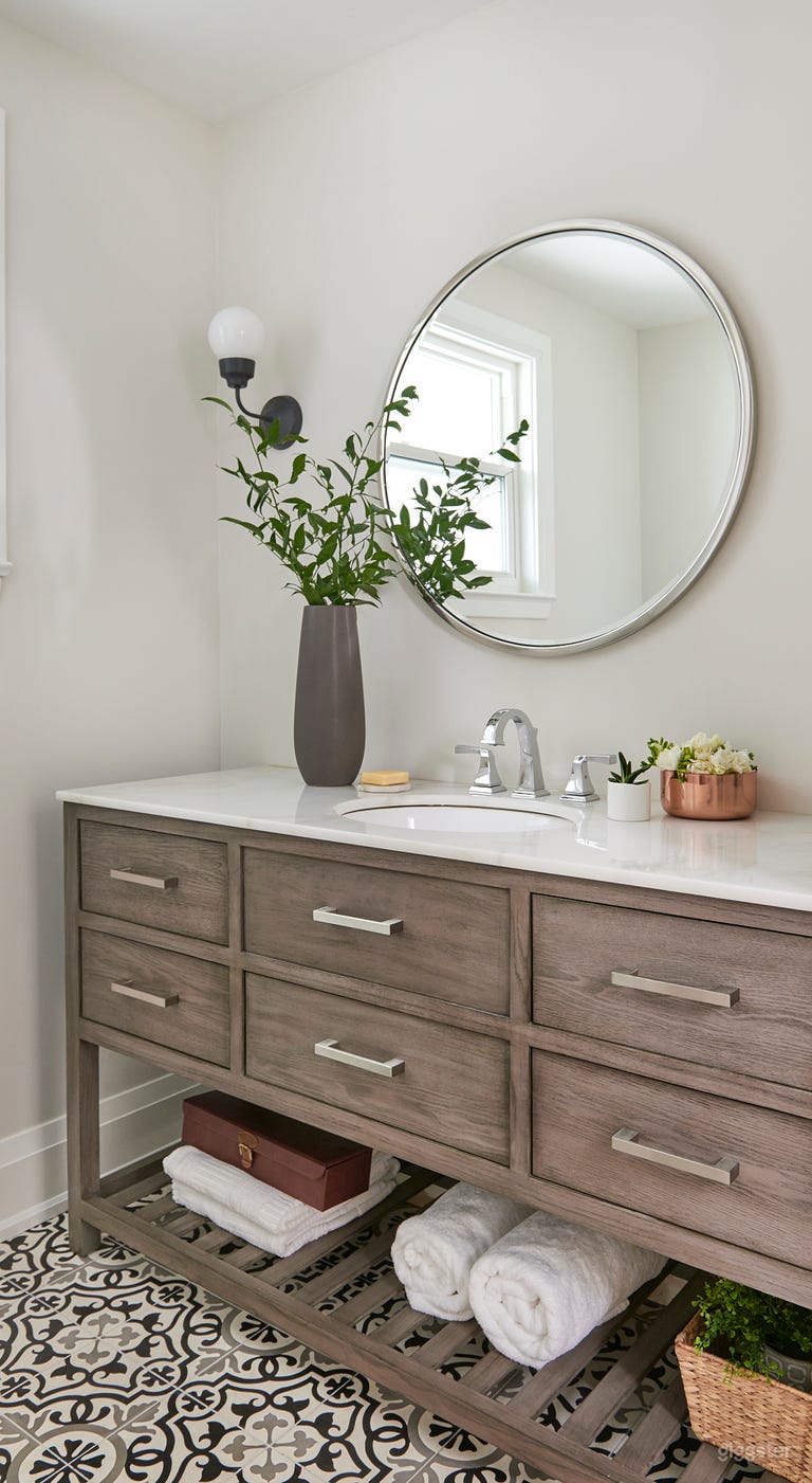  Mid Century Modern Bungalow 