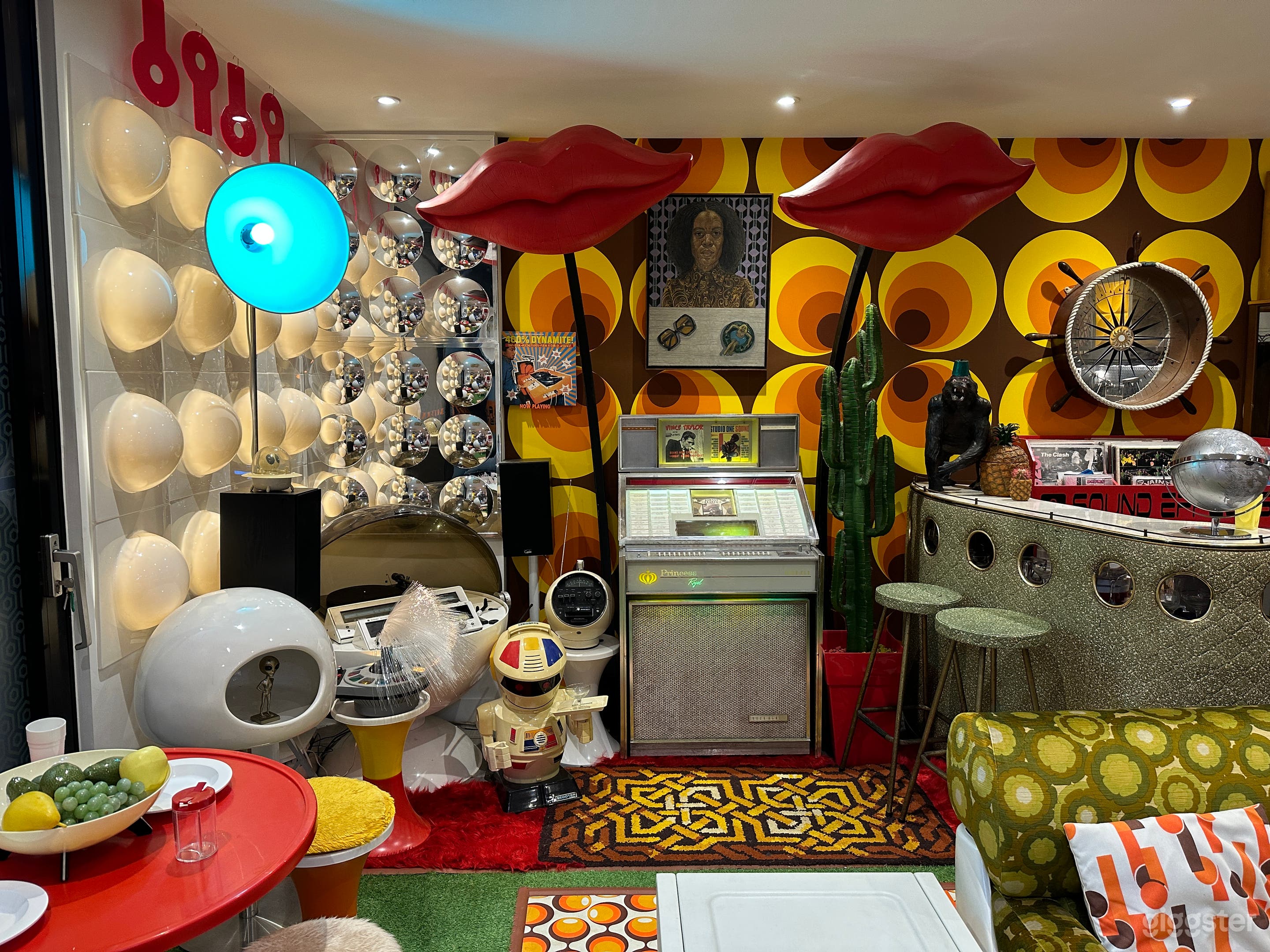 Supernova: Space Age Seventies Inspired Apartment  Photo 1