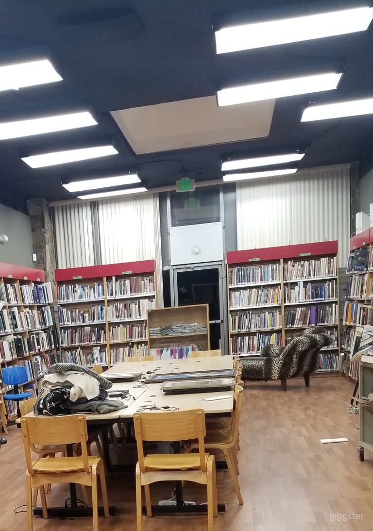  Library 