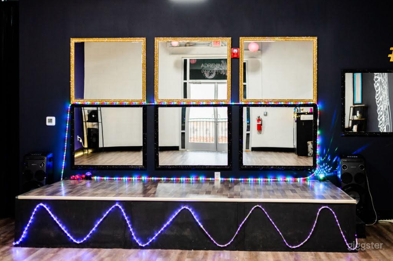  Airy Studio in Greenville 