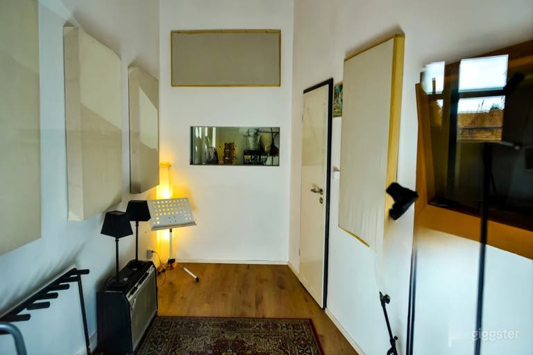  Berlin Recording Studio: 4 Räume, 2 Klaviere, Verstärker, Schlagzeug 