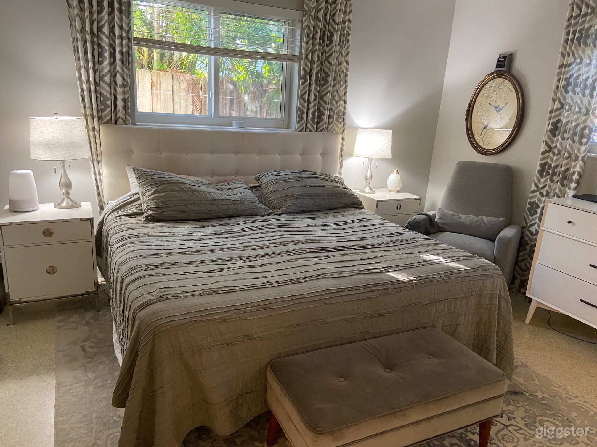 Mid-century Vibe Home with Open Concept Layout Photo 4