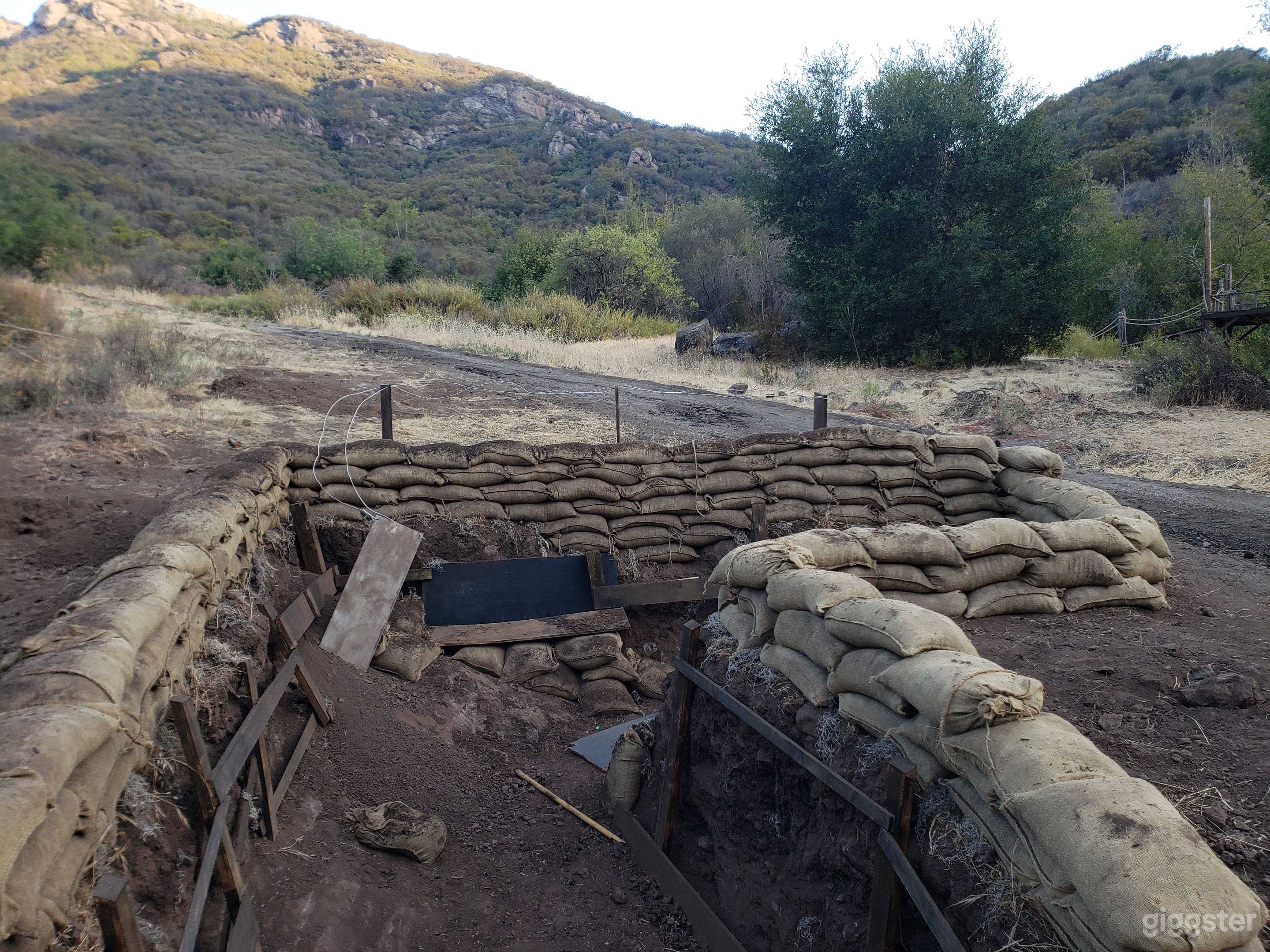 FoxHole, Authentic WWI,WWII look Photo 1