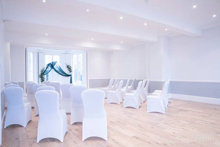 Ground Floor Ballroom with Large Sash Windows 
