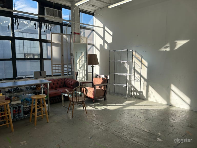  Affordable Natural Light Creative Studio 