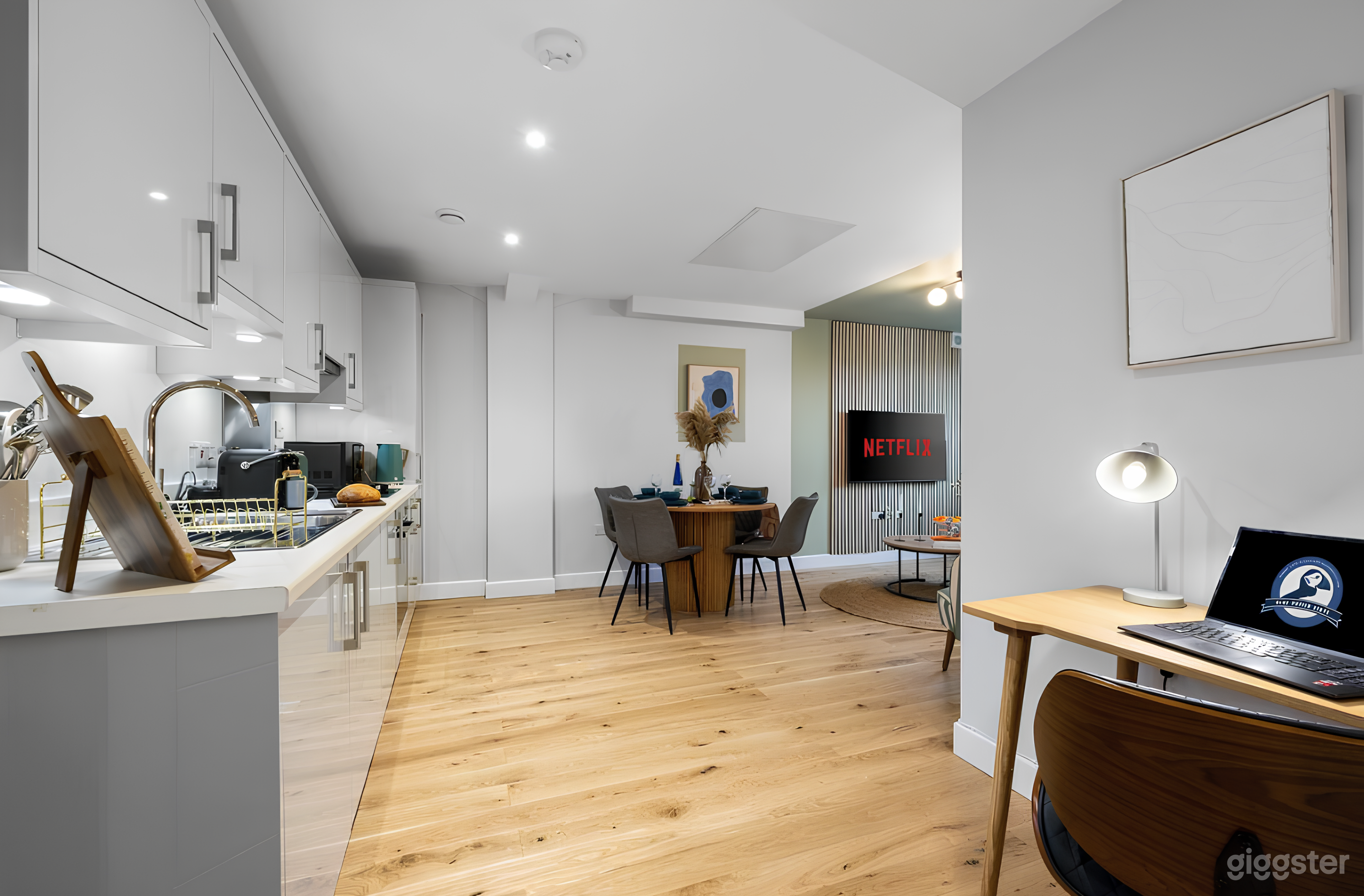 Bellevue Heights Photo 4