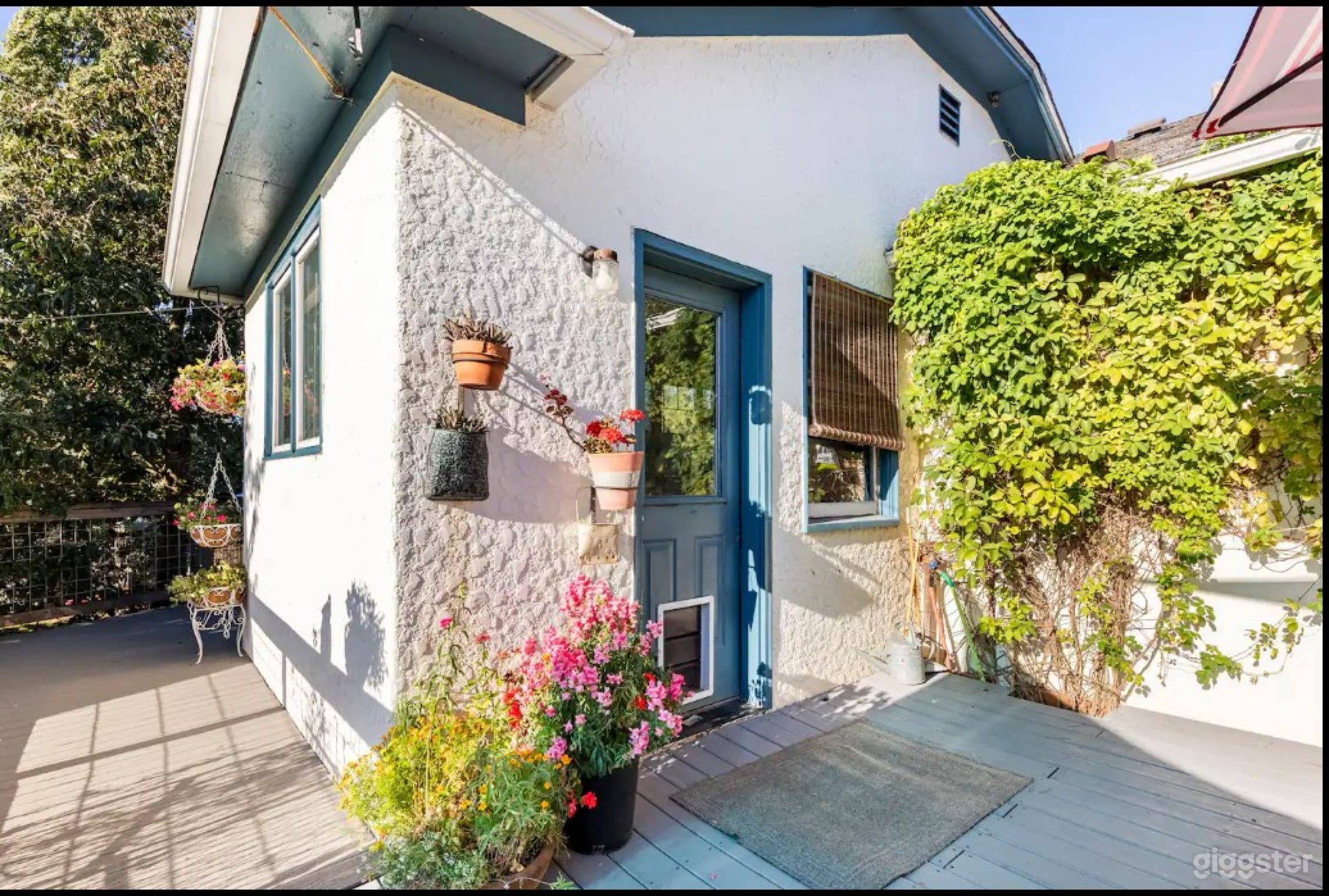 Picturesque Oasis Featuring A Stunning Pool With Deck Photo 3