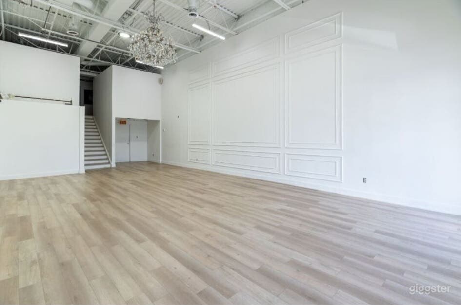 Beautiful &amp; Modern Event Space/Studio in North York Photo 2