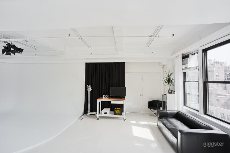  Midtown Cyclorama High-Rise Production Studio 