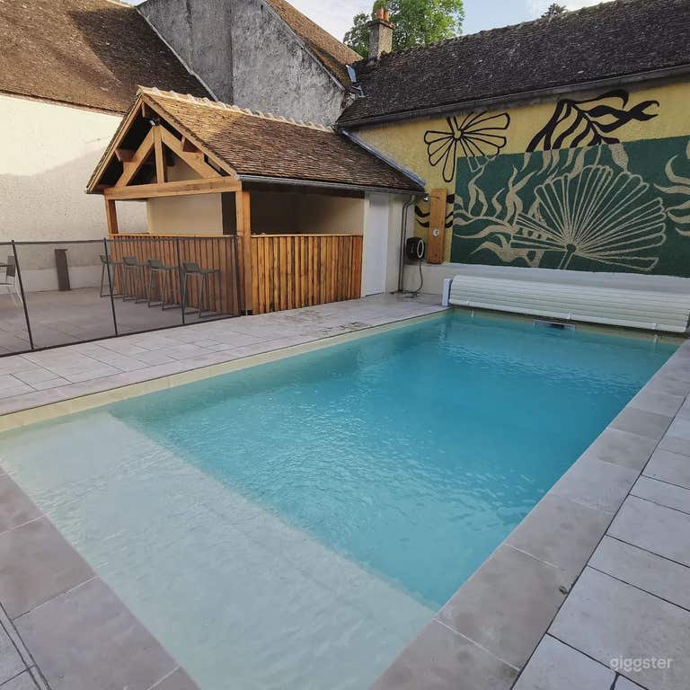  Terrasse Idyllique avec Piscine 