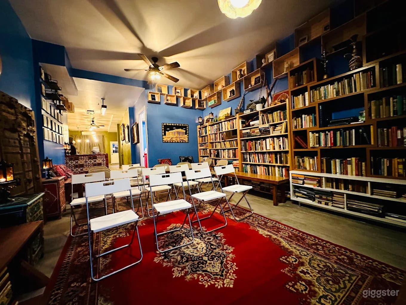 Creative Café + Bookstore with Live Music Vibes Photo 1