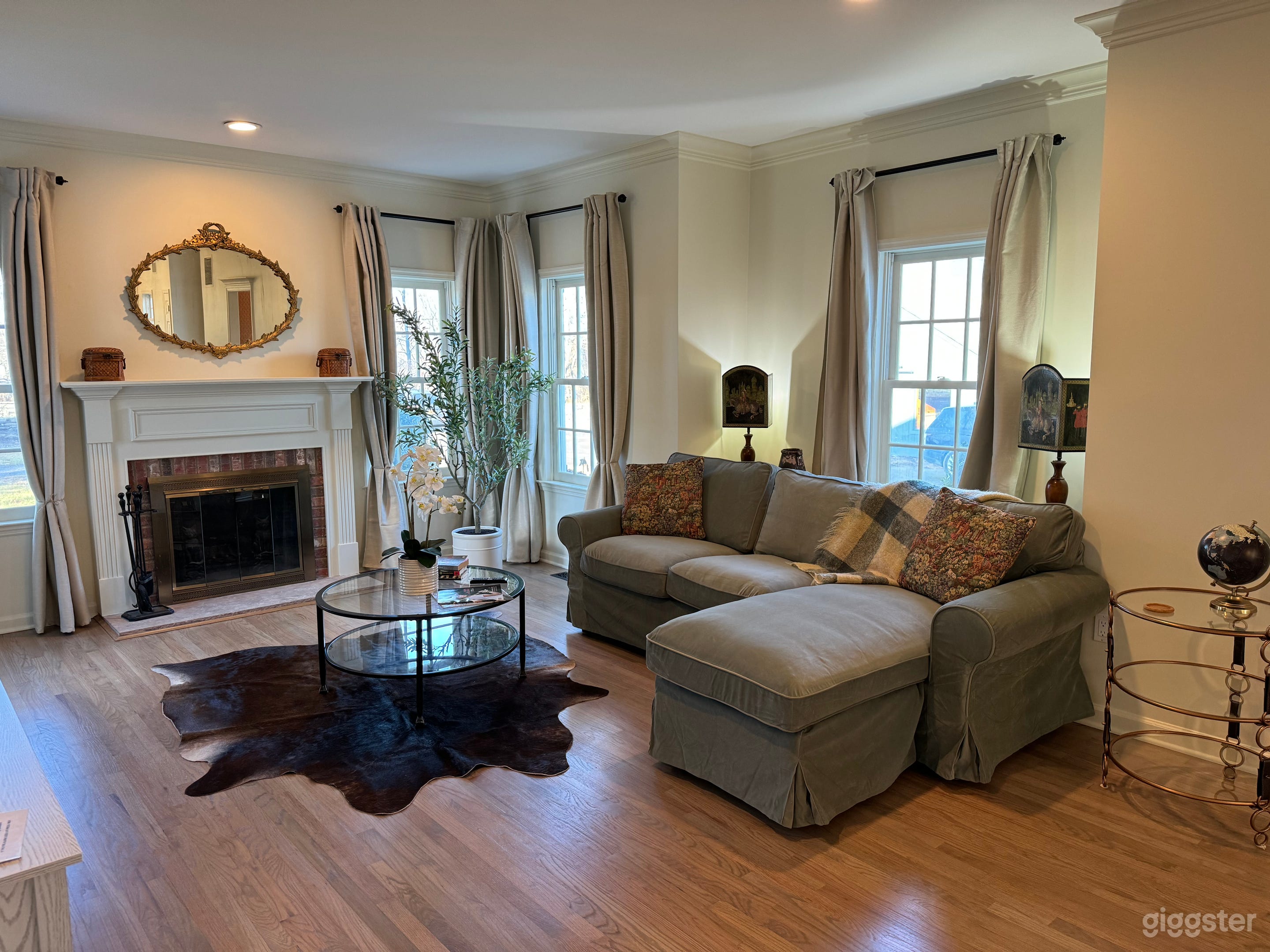 Cottage in Equestrian Estate Photo 4