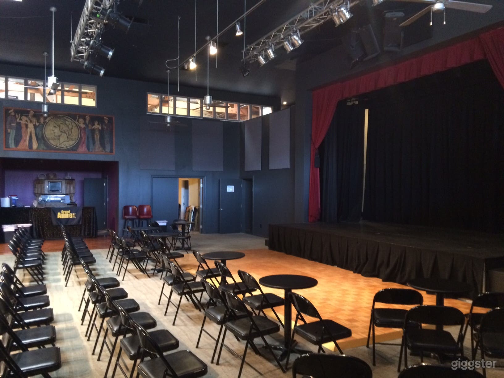 Versatile Space in Downtown San Pedro Photo 1