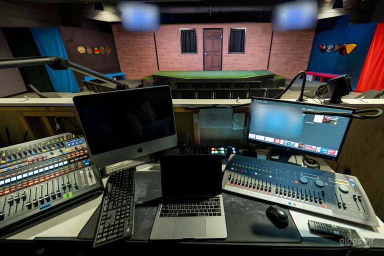  Versatile 4000 Sq. Ft. Theatre Space in San Jose 