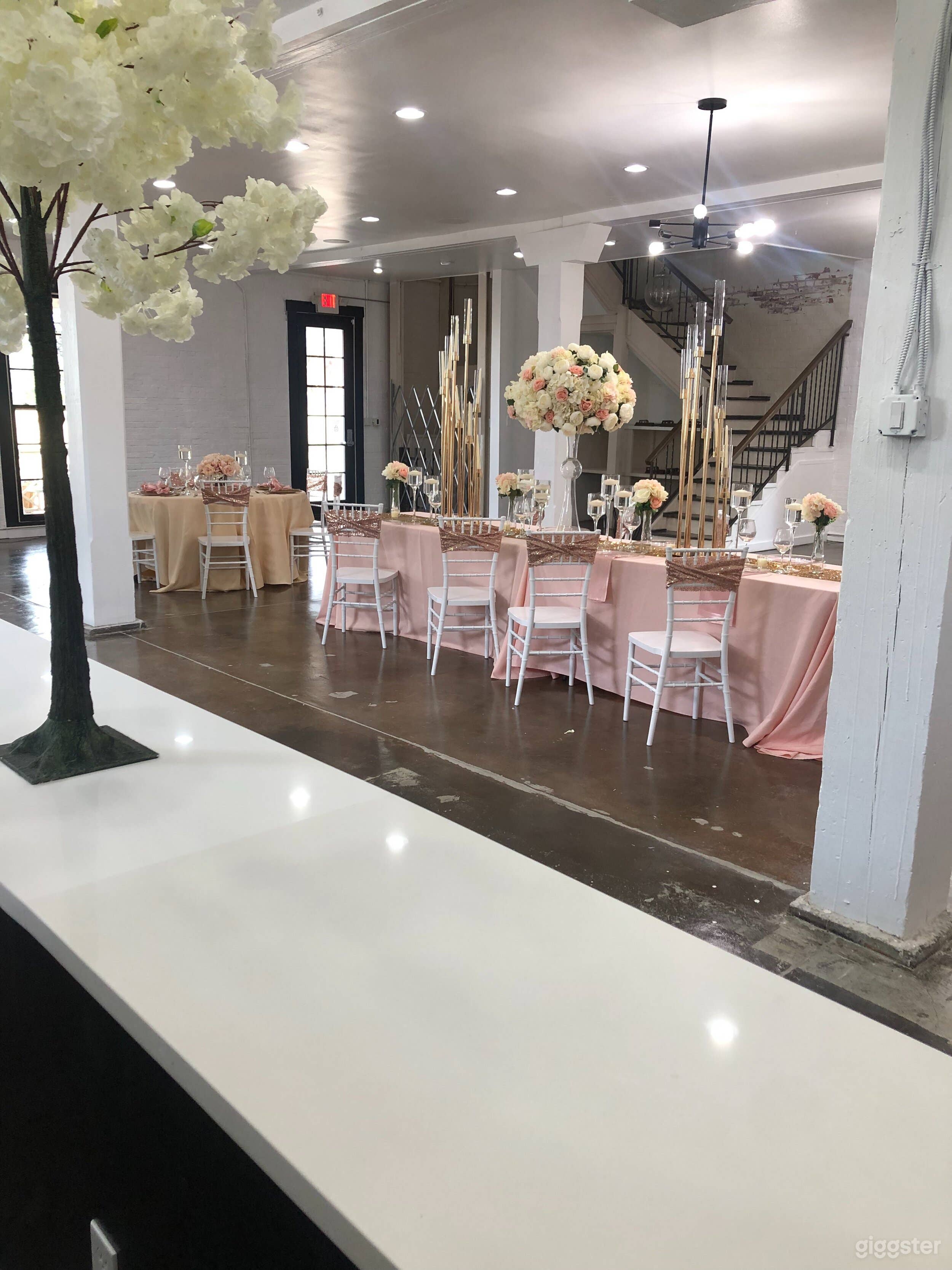 East Downtown Old 1920’s Mansion Photo 3