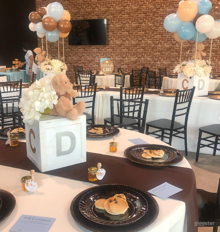  East Downtown Old 1920’s Mansion 