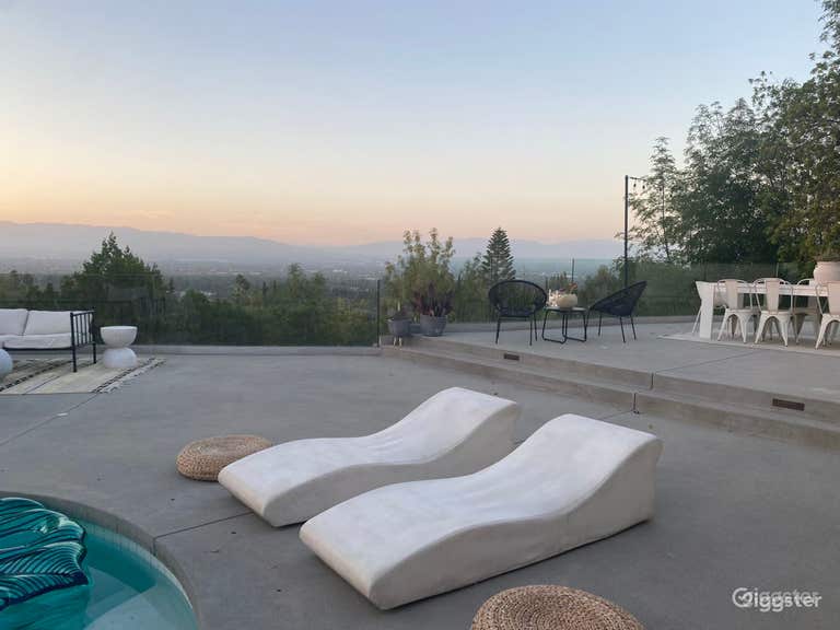  Mid-Century Pool with Breathtaking Views 