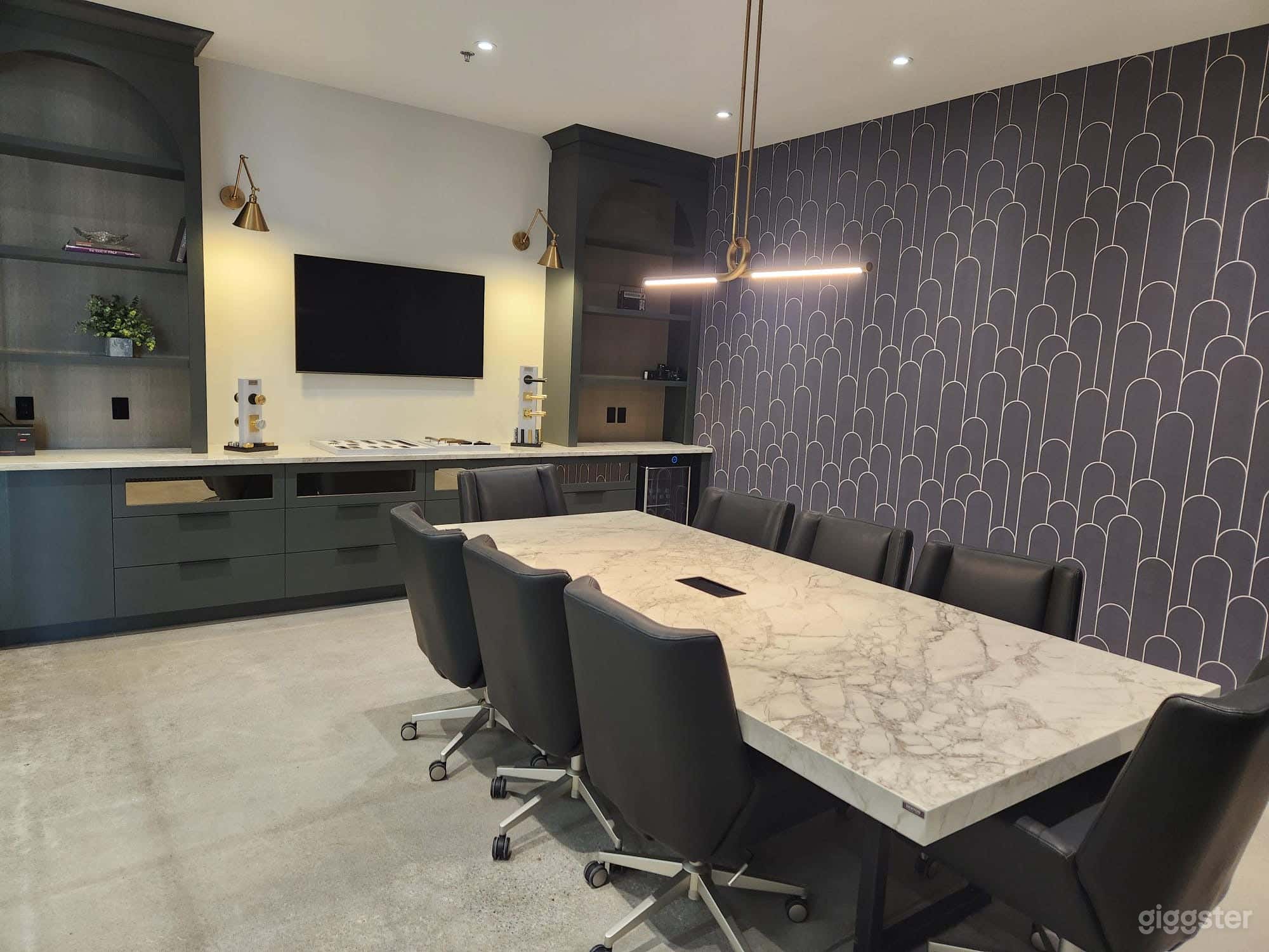 Prestige Conference Room Photo 1