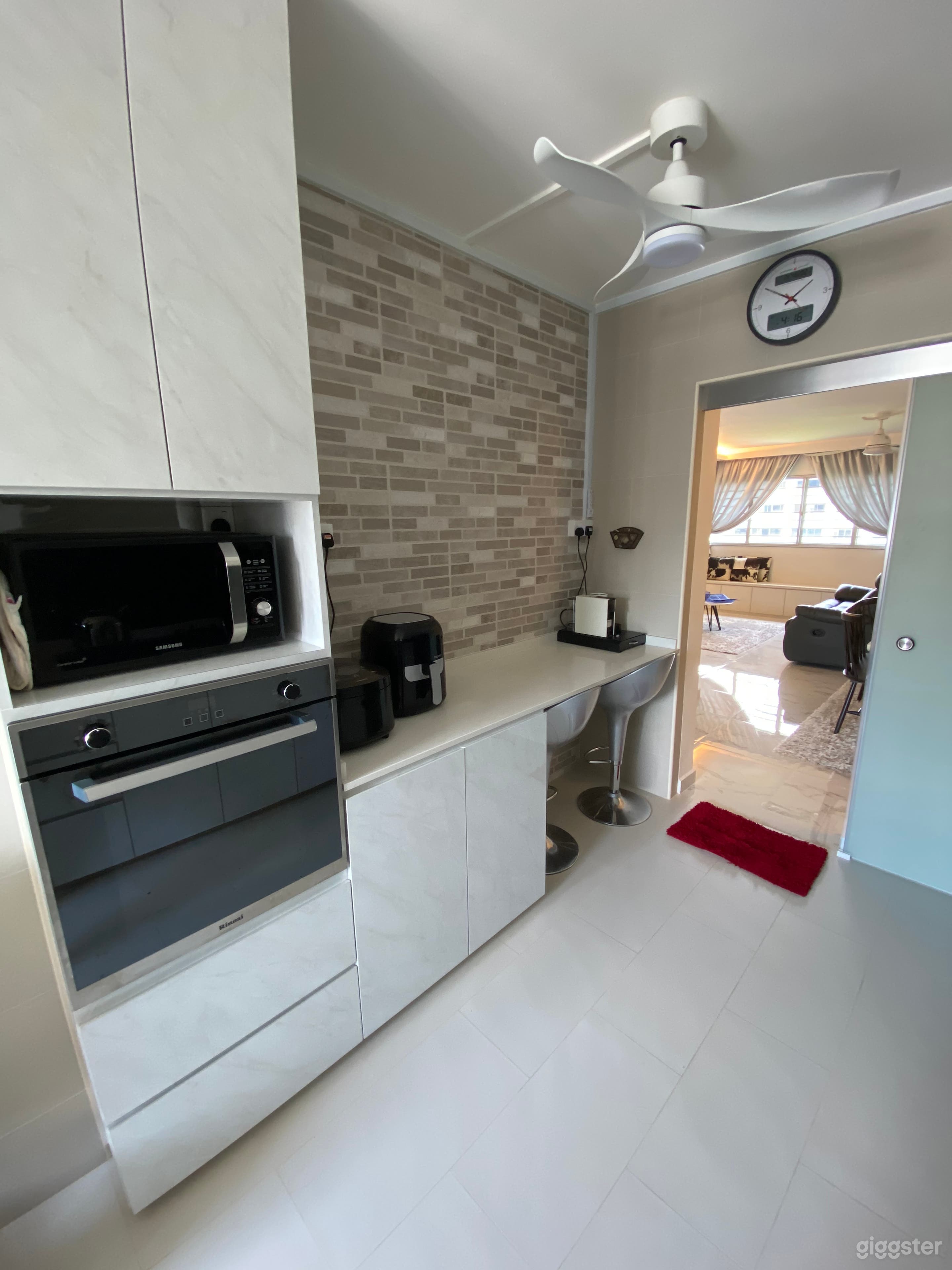 4 Room Modern HDB for Filming Photo 3