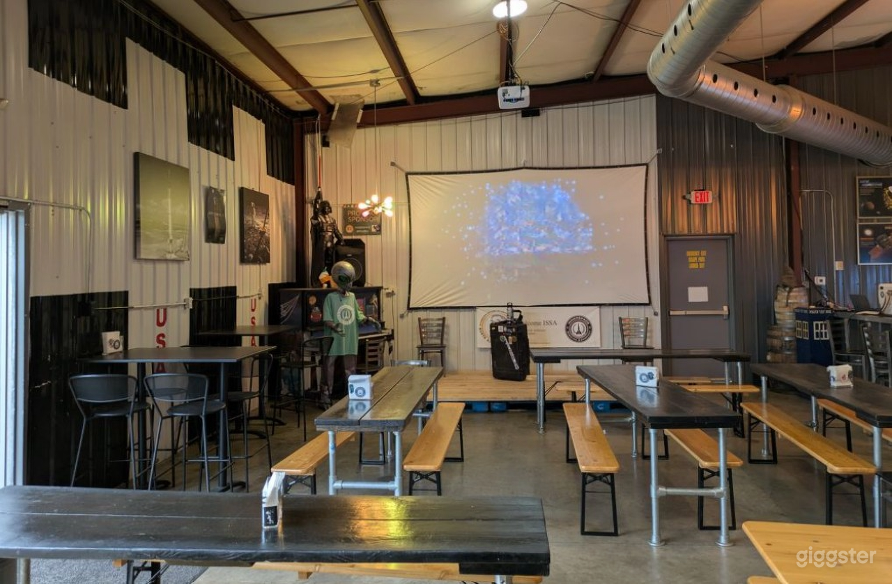 Sci-fi Themed Taproom Photo 4