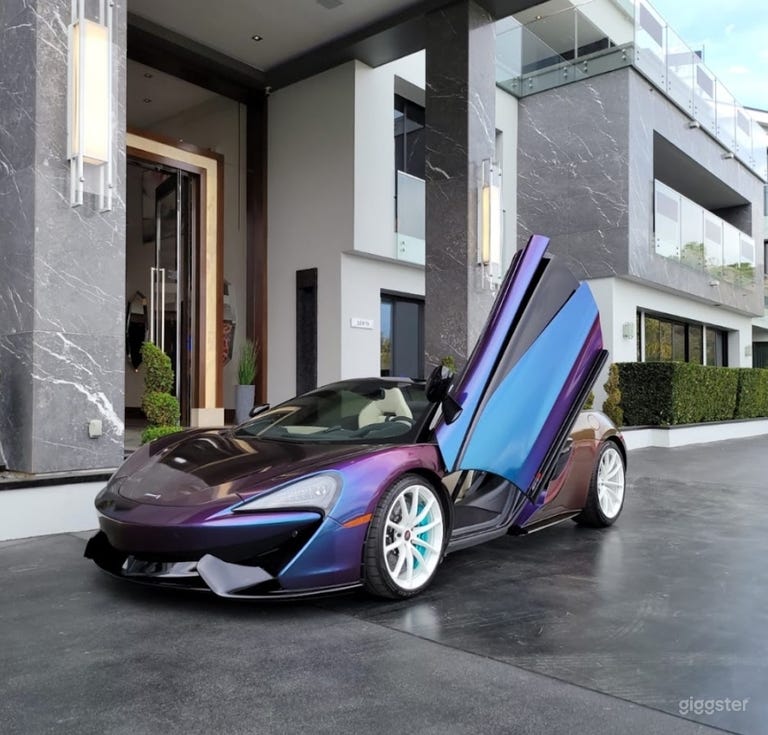  76,049 2018 McLaren Spider  