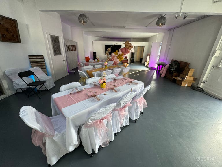  Spacious Dual-Venue for Events and Productions 