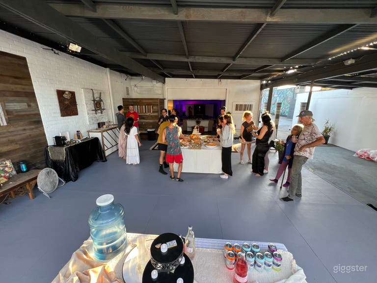  Spacious Dual-Venue for Events and Productions 