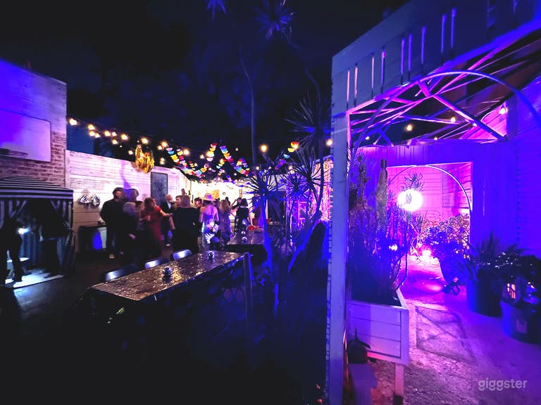  Spacious Dual-Venue for Events and Productions 