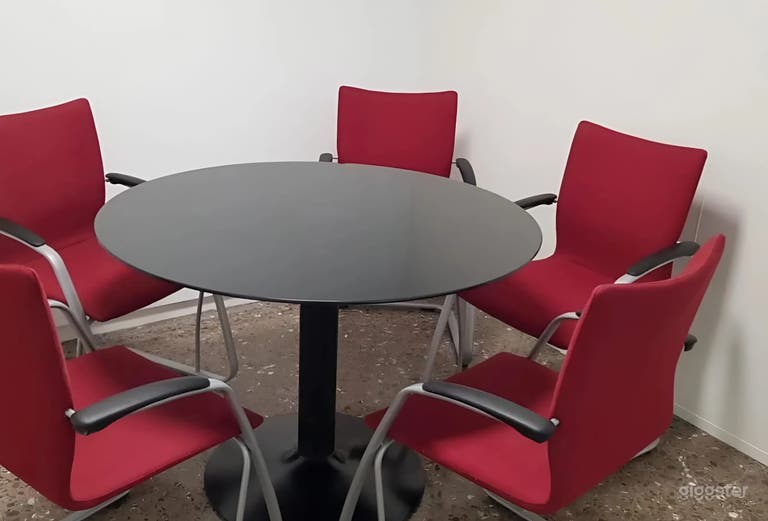  Privates 12 qm Büro / Kleiner Meetingraum in Barcelona 