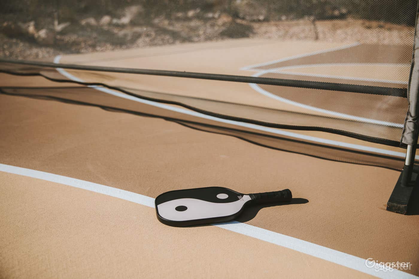 Large Modern Joshua Tree Desert Ranch with Basketball Court  Photo 3