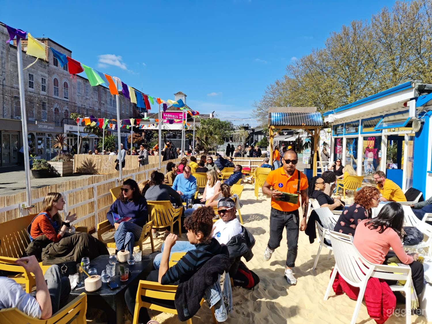 All in One Event Space and Beach Club in London Photo 3