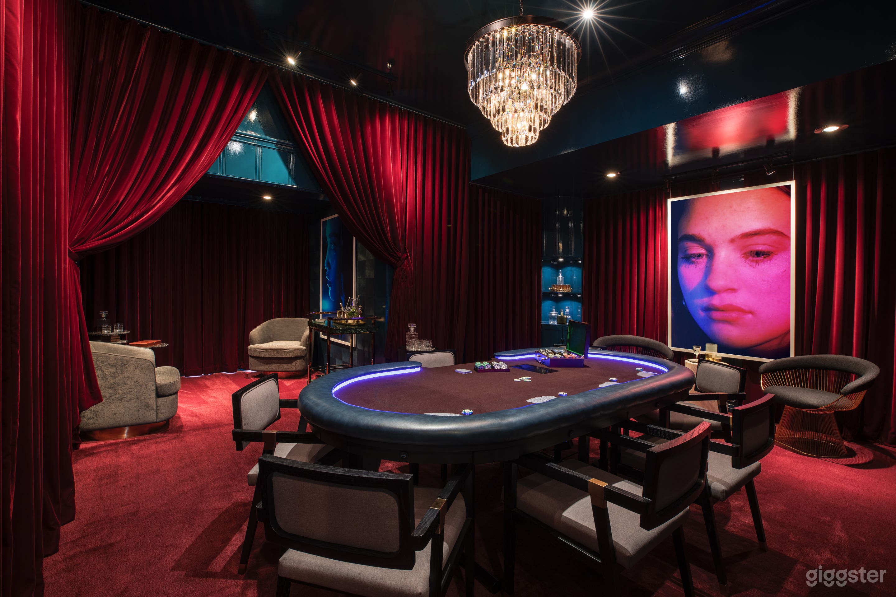 The House On Sunset - Salons