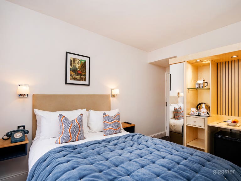  Modern 3-star hotel in a striking Georgian house 